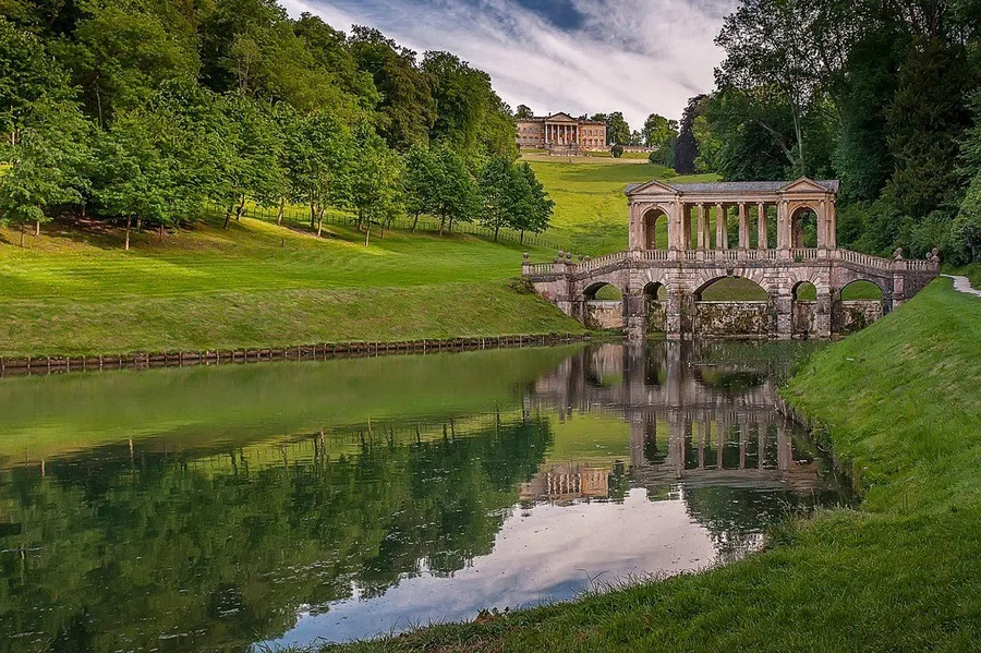 Dog friendly city guide to Bath